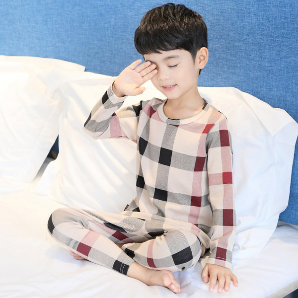 Detská blúzka a spodné pyžamo pre chlapcov