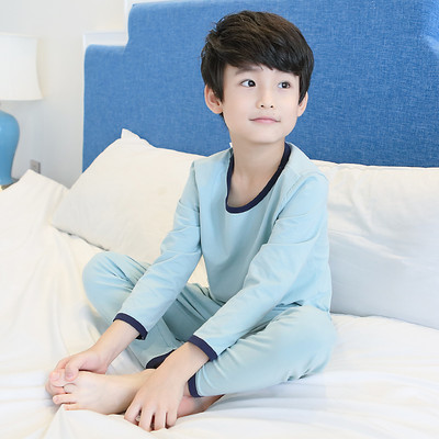 Detské dvojdielne pyžamo pre chlapcov - nohavice a blúzka