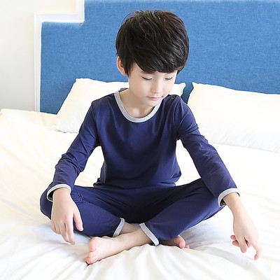 Detské dvojdielne pyžamo pre chlapcov - nohavice a blúzka