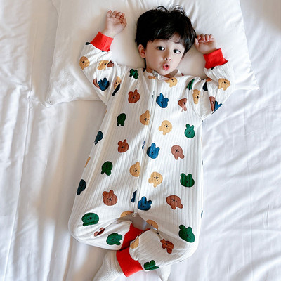 Detské pyžamo s potlačou a zipsom pre chlapcov