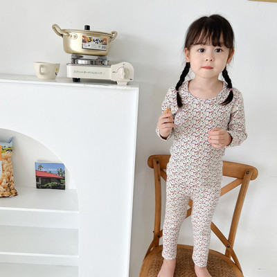 Fiús gyerek pizsama figurákkal