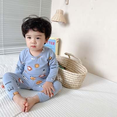 Chlapčenské ležérne dvojdielne pyžamo s aplikáciou