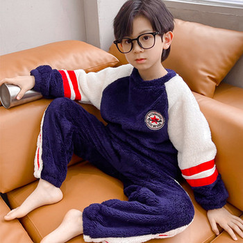 Детска плюшена пижама за момчета с бродерия
