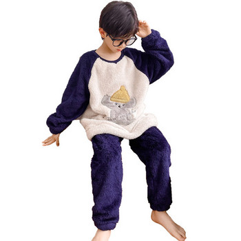 Плюшена пижама за момчета от две части с апликация