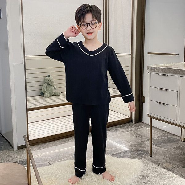 Detské dvojdielne pyžamo pre chlapcov s výstrihom do V