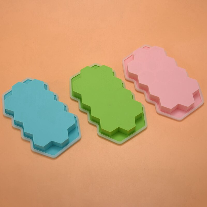 3 štvorcové misky na ľad s uzavretými viečkami, silikónové formy, opakovane použiteľné šesťuholníkové misky na ľad s 39 vrstvami, na whisky, koktaily, jedlo