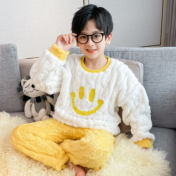 Nadýchaná detská blúzka a spodné pyžamo pre chlapcov