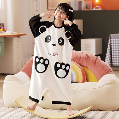 Dječja pidžama tipa kombinezon s printom za djevojčice