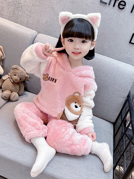 Plišani dvodijelni komplet pidžama za djevojčice s vezom