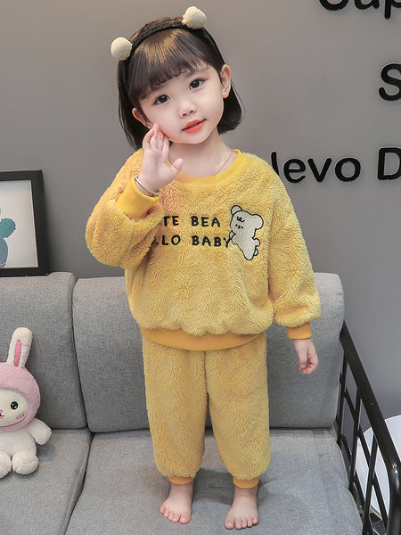 Dječja dvodijelna plišana pidžama za djevojčice