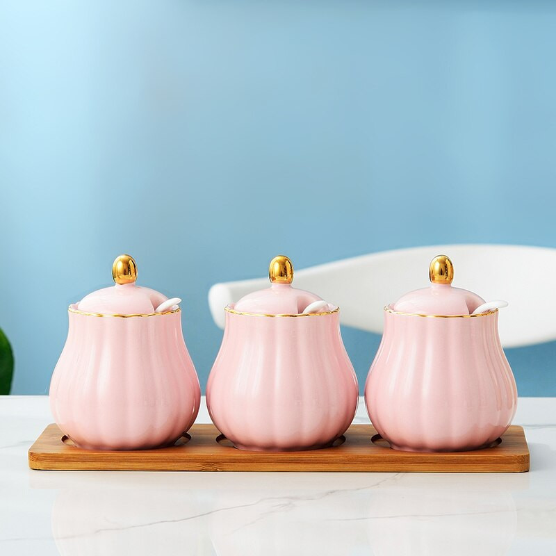 Kreatívna kuchynská keramická koreniaca nádoba, trojdielna koreniaca nádoba, kombinácia soľničky, plechovky na chilli olej a domácnosť