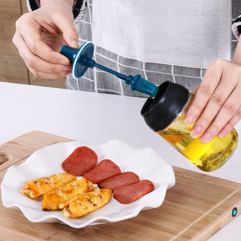 Korenička do kuchyne, domáca soľnička, kombinácia koreniacej krabičky, olejček, domáca kefa na grilovanie