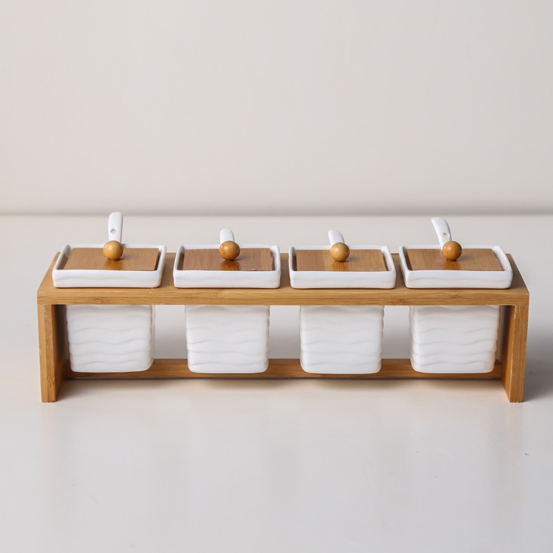 Keramické poháre na korenie s dreveným stojanom, fľaše na korenie s lyžičkami, organizér na poháre soľ, korenie a cukor