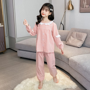 Карирана детска пижама за момичета