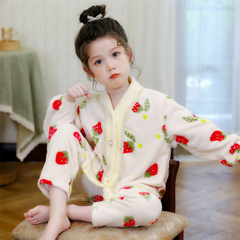 Детска пухена пижама с копчета -две части