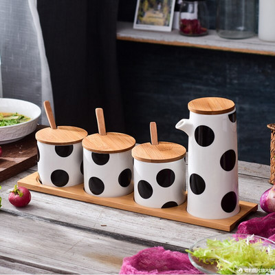 „Polka Dot“ keramikos prieskonių talpykla, prieskonių stiklainis, kombinuotas virtuvės prieskonių dėžutė „Nordic“ druskos plaktuvas – buitinės virtuvės reikmenys