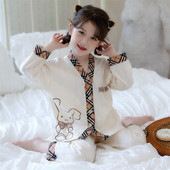 Dvodijelna dječja pidžama za djevojčice - s vezom