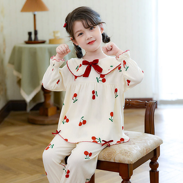 Dječja pidžama za djevojčice - bluza s trakom i donjim dijelom