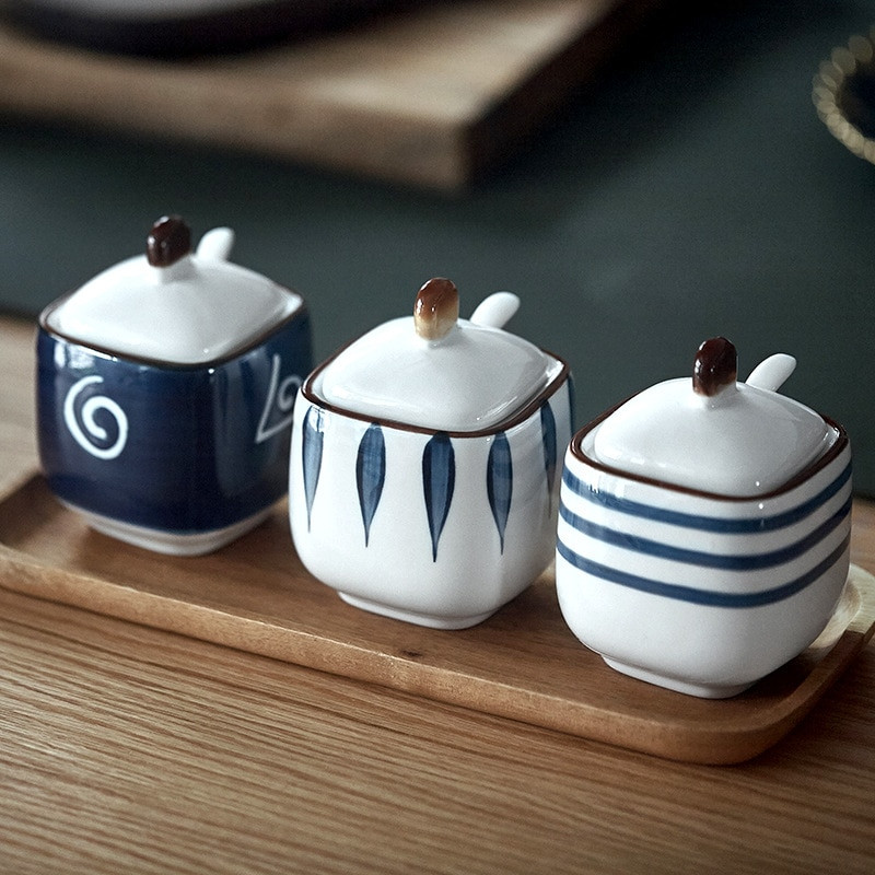Japonská keramická korenie nádržka na korenie, kuchynská korenie, soľ a cukor/korenie nádoba s podnosom a lyžicou nádoba na korenie poháre