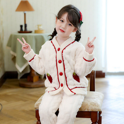 Teplé jesenno-zimné pyžamo pre dievčatá