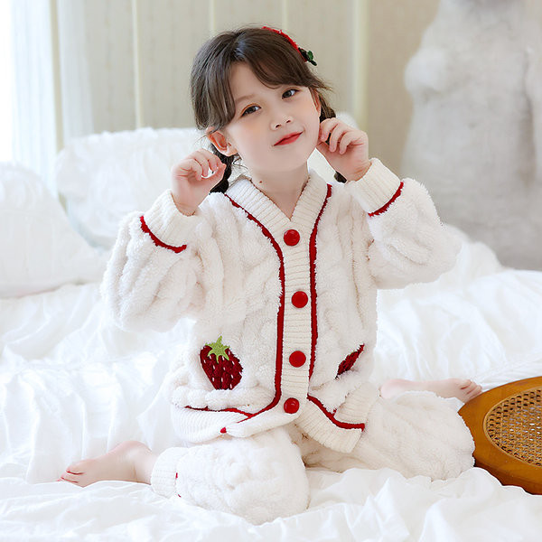 Teplé jesenno-zimné pyžamo pre dievčatá