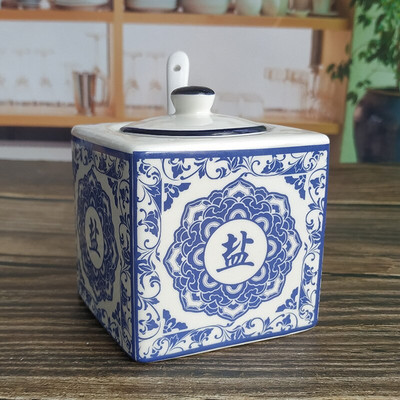 Čínske klasické keramické soľničky a koreničky, modré a biele porcelánové dózy na korenie, sada nádob na korenie v kuchyni