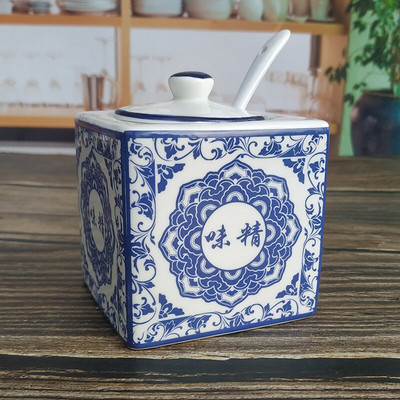 Čínske klasické keramické soľničky a koreničky, modré a biele porcelánové dózy na korenie, sada nádob na korenie v kuchyni