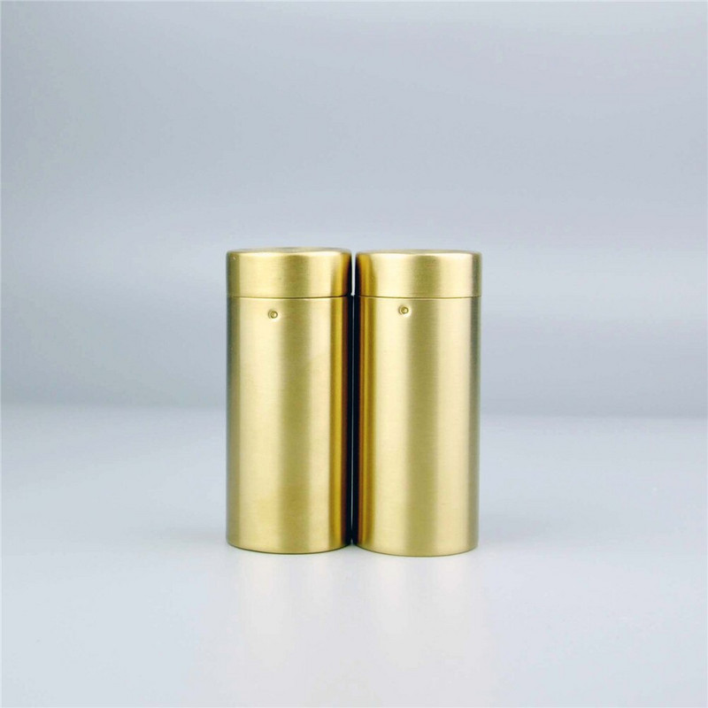 2 ks/balenie Zlatá sada koreniac na korenie, sada kuchynských fliaš na korenie, soľnička, korenička, sady koreniac, omáčka, olej, nástroj na varenie