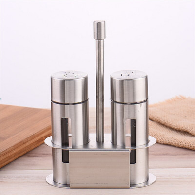 1 sada koreníc, koreničiek, cukru, soli, plechoviek na korenie, olejovej fľaše z nehrdzavejúcej ocele, úložného priestoru na korenie, kuchynského náradia na varenie a grilovanie