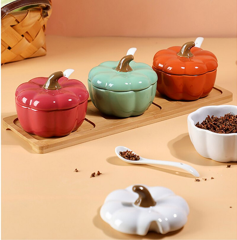 Európai stílusú sütőtök fűszeres doboz Personality Kerámia Kreatív tégely Sószóró Fűszeres tégely szett Konyhai kombinációs tároló
