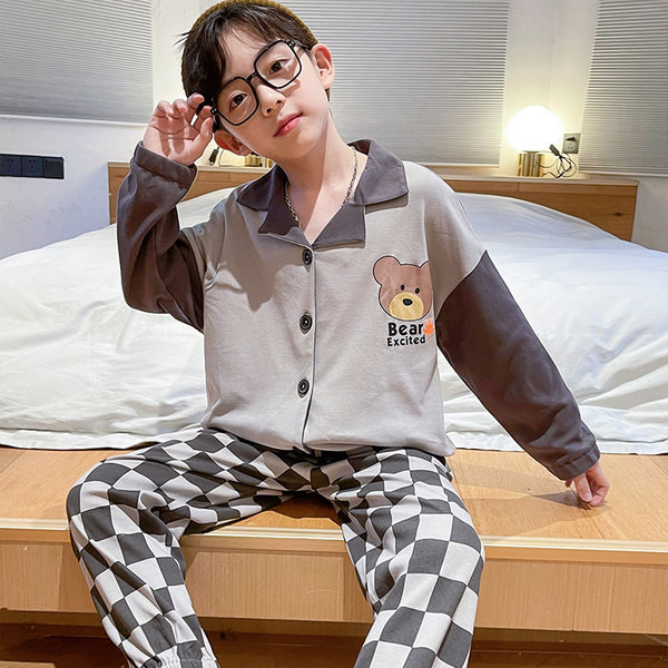 Παιδικές πιτζάμες για αγόρια 