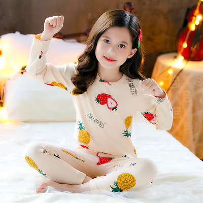 Dvojdielne pyžamo s aplikáciou a dlhým rukávom pre dievčatá