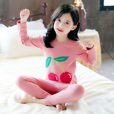 Dvojdielne pyžamo s aplikáciou a dlhým rukávom pre dievčatá
