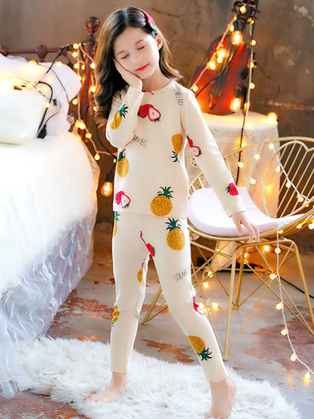 Dvojdielne pyžamo s aplikáciou a dlhým rukávom pre dievčatá