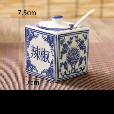 Sada modrých a bielych keramických dóz, kuchynské čínske vintage korenie, soľ, cukor, glutaman sodný, ocot, chilli, sójová fľaša