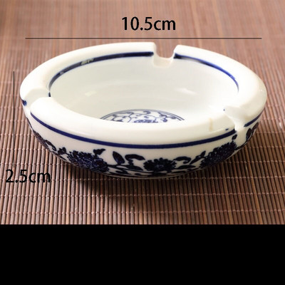 Sada modrých a bielych keramických dóz, kuchynské čínske vintage korenie, soľ, cukor, glutaman sodný, ocot, chilli, sójová fľaša