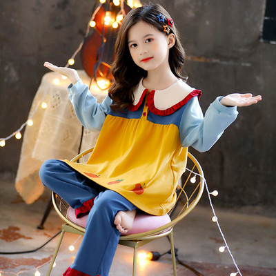 Detské pyžamo pre dievčatá - strihaný model s golierom