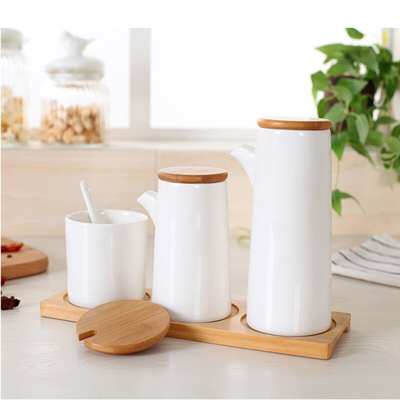 3 ks keramických fliaš na korenie v severskom štýle, sada kuchynských dóz na korenie s dreveným viečkom, soľnička, korenie, kuchynské príslušenstvo