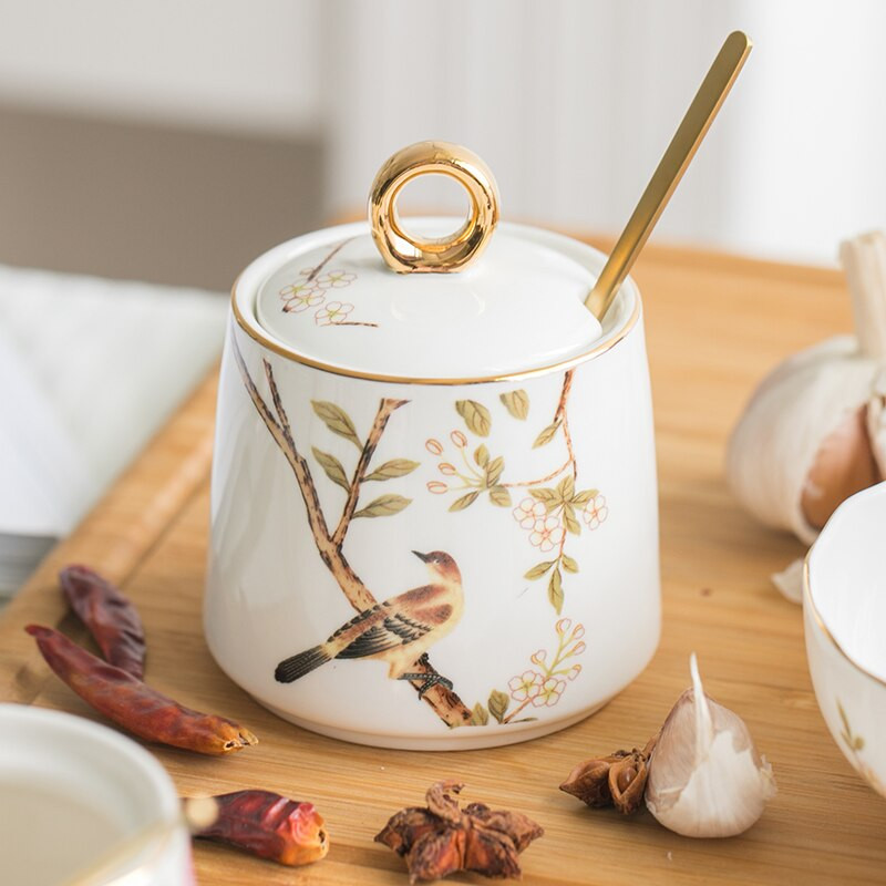 Fľaša na korenie, nádoba na korenie, keramická pastoračná soľnička, cukornička, kurací prášok, čili paprička Aginomoto, jedálenské potreby