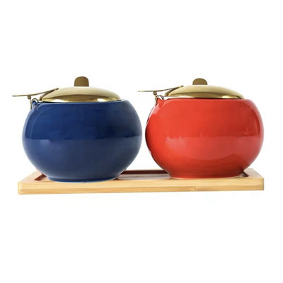 Nordic Ceramic Light Luxury maitseainepurgid kaanega Köögitööriistad Maitseainepudel Kodusuhkrukauss Soola- ja piprašeikerid