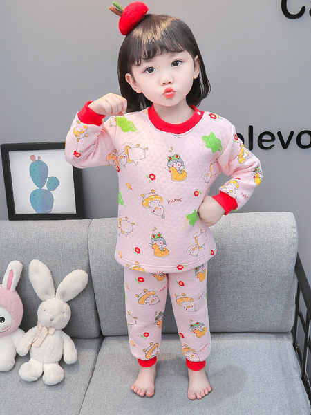 Bavlnené jarno-jesenné pyžamo s farebnou potlačou