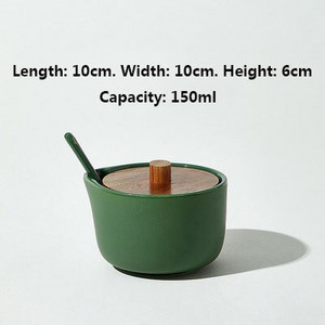 Sada koriacich pohárov Nordic, matná keramická soľnička, cukornička, kombinovaná koreniaca krabička s viečkom, kuchynské úložné fľaše, poháre