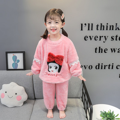 Plišana pidžama za djevojčice s čipkom