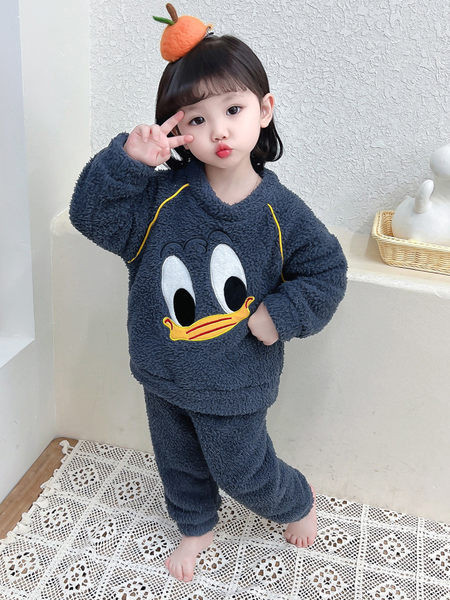 Dječja plišana pidžama s vezom