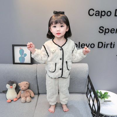 Dvojdielne plyšové pyžamo s vreckom a gombíkmi pre dievčatá