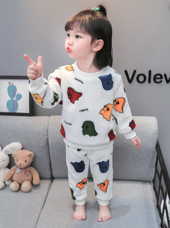 Детска плюшена пижама за момичета с цветна щампа