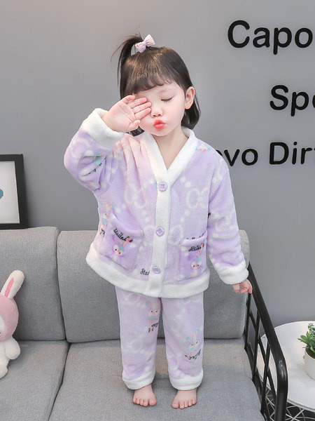 Teplé dvojdielne pyžamo na jeseň a zimu pre dievčatá