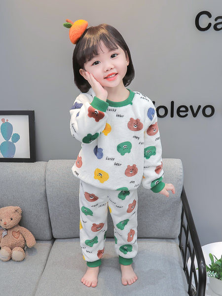 Dječja pidžama za djevojčice s animacijom