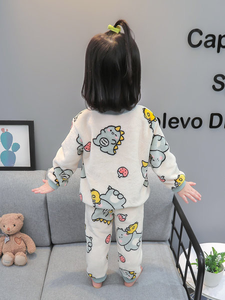 Dječja pidžama za djevojčice s animacijom