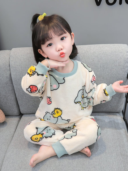 Dječja pidžama za djevojčice s animacijom